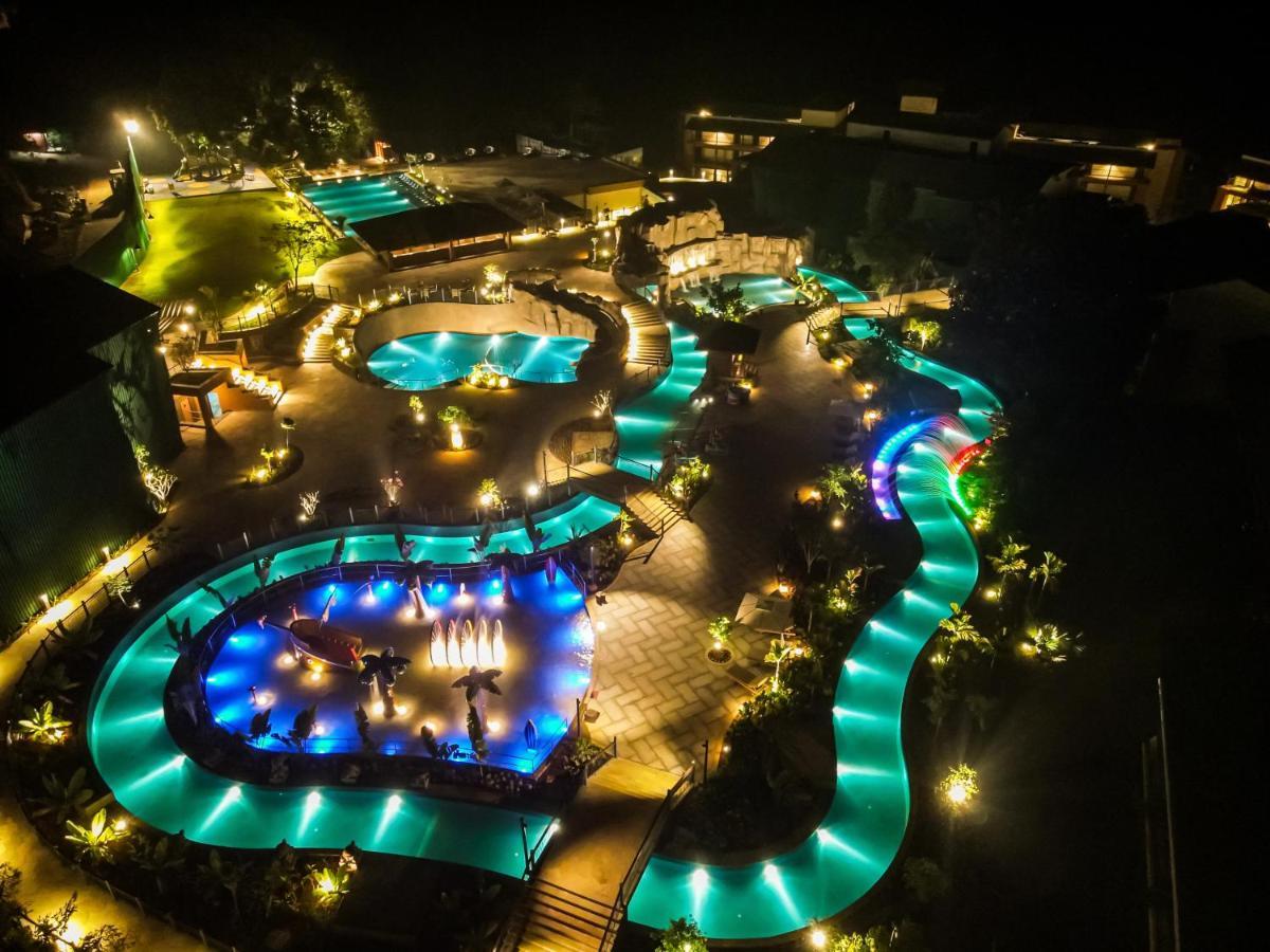 Отель Club Mahindra Assonora Экстерьер фото