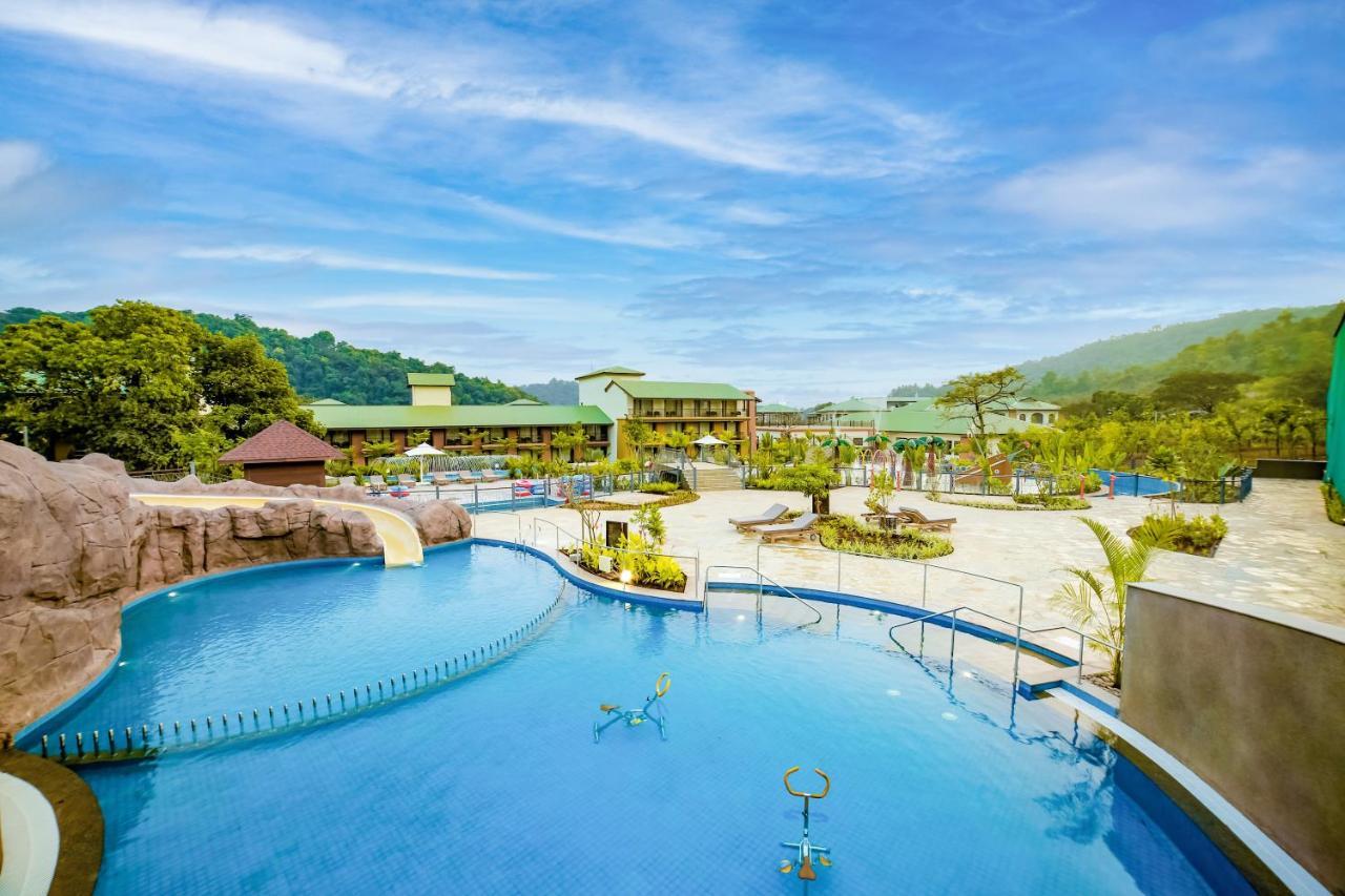 Отель Club Mahindra Assonora Экстерьер фото
