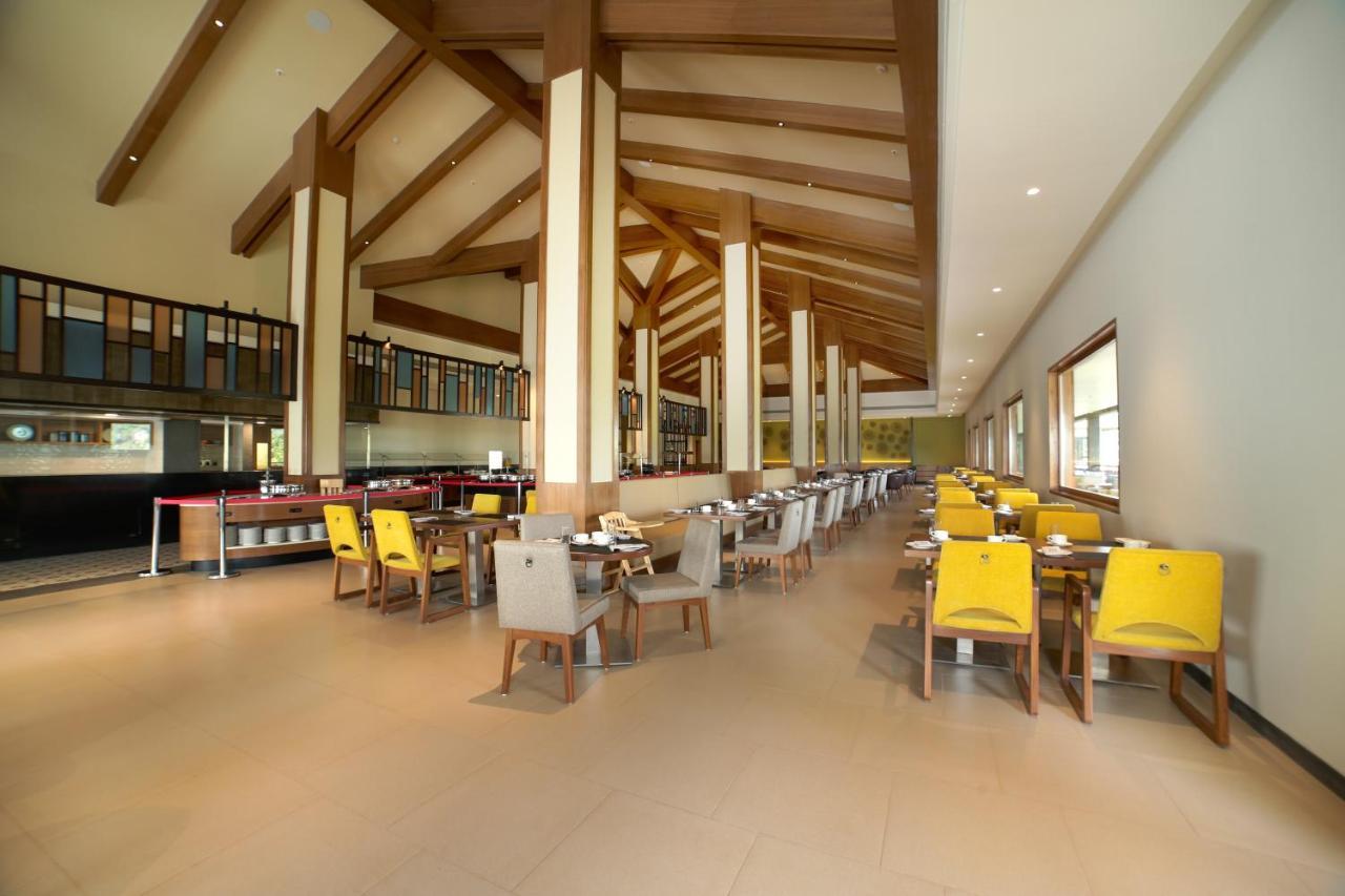 Отель Club Mahindra Assonora Экстерьер фото