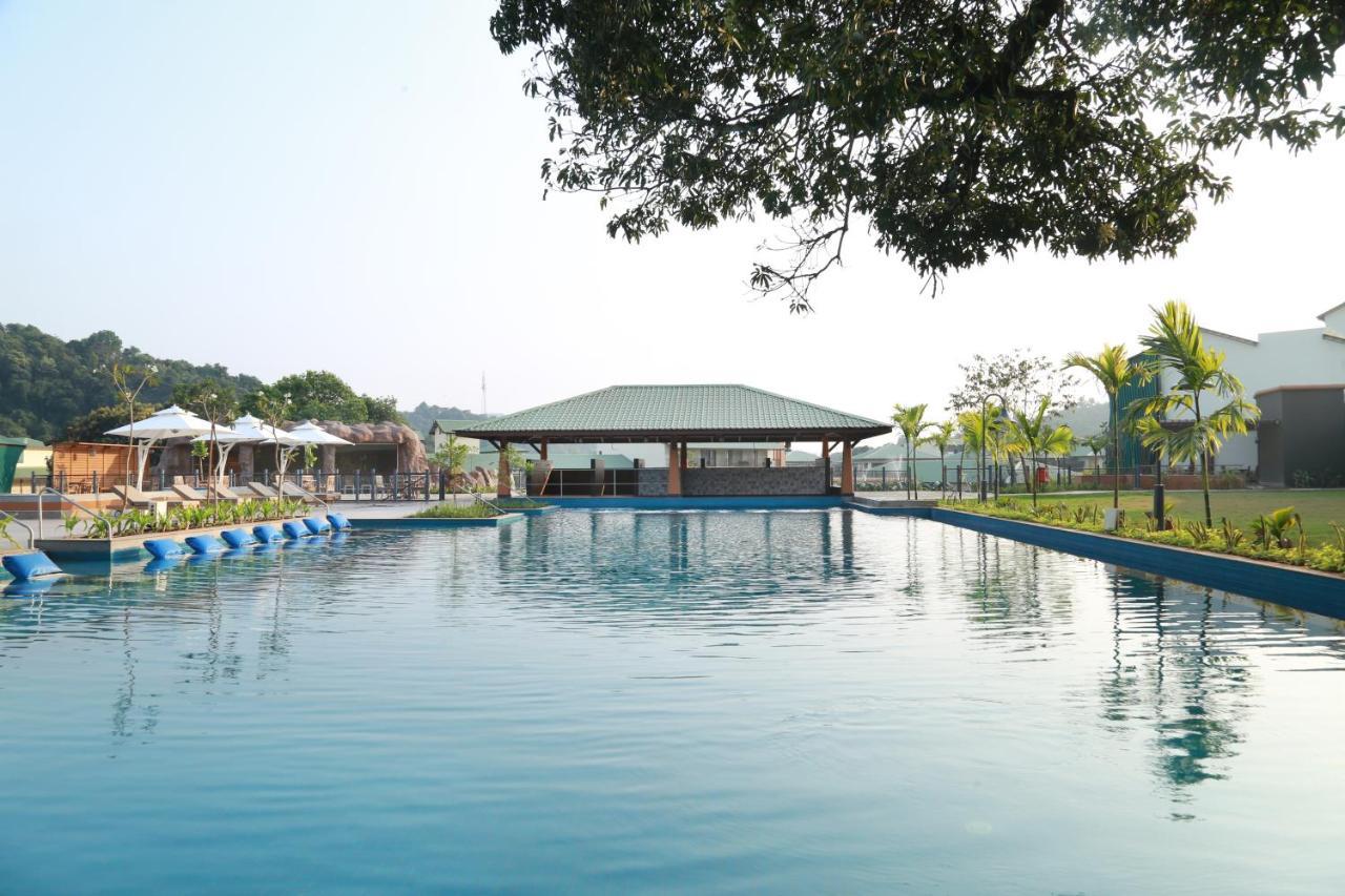 Отель Club Mahindra Assonora Экстерьер фото